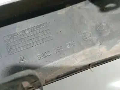 Автозапчастина б/у молдинг для renault modus * посилання на oem iam 8200259257  