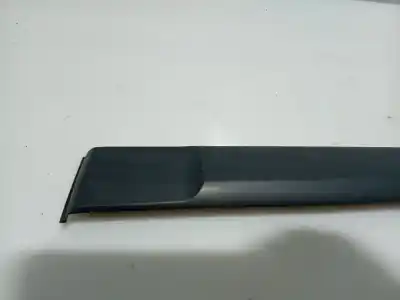 Автозапчастина б/у молдинг для renault modus * посилання на oem iam 8200213784  