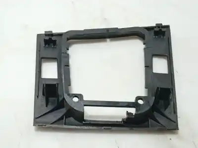 Peça sobressalente para automóvel em segunda mão moldagem por bmw 3 (e46) 320 d referências oem iam 8211465  