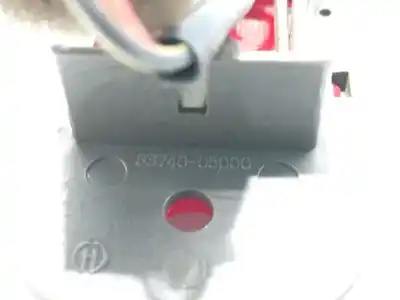 Автозапчасти б/у внутренний свет за ssangyong musso (fj) 2.9 td ссылки oem iam 8374005000  