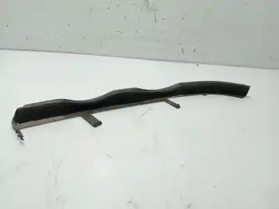 Peça sobressalente para automóvel em segunda mão moldagem por bmw 3 (e46) 320 d referências oem iam 51137030553  