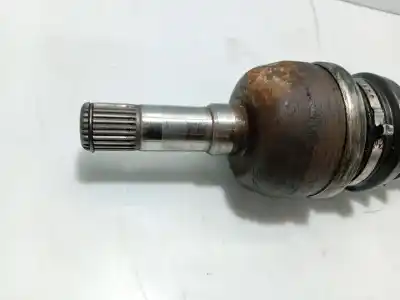 Pezzo di ricambio per auto di seconda mano trasmissione anteriore sinistra per opel vectra c (z02) 1.9 cdti (f69) riferimenti oem iam 93167306  