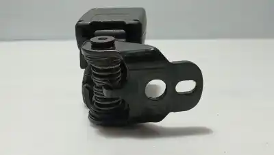 Автозапчастина б/у задній центральний гачок для ford focus i (daw, dbw) 1.8 turbo di / tddi посилання на oem iam 1790511  