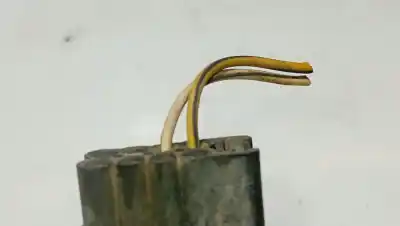 Автозапчасти б/у замок задней правой двери за ford focus i (daw, dbw) 1.8 turbo di / tddi ссылки oem iam 4057985  