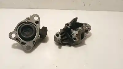 Second-hand car spare part engine support for renault megane i (ba0/1_) 1.9 dti (ba1u) oem iam references 8200267624  