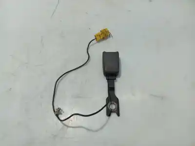 Автозапчасти б/у крюк для ремня передний правый за kia sorento i (jc) 2.5 crdi ссылки oem iam 888403e011cy