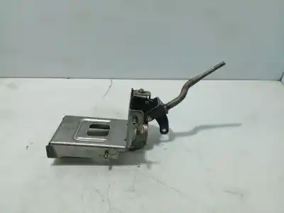 Pièce détachée automobile d'occasion LEVIER pour KIA CARNIVAL II (GQ) 2.9 CRDI Références OEM IAM 0K53A46100A  