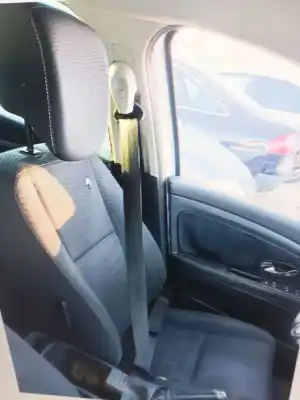 Pezzo di ricambio per auto di seconda mano cintura di sicurezza anteriore sinistra per renault megane iii fastback (bz0/1_, b3_) 1.5 dci (bz1g, bz1w, bz0r) riferimenti oem iam 868850008r