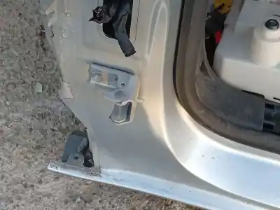 Pezzo di ricambio per auto di seconda mano CERNIERA PORTA ANTERIORE SINISTRA per CITROEN C4 GRAND PICASSO II (DA_, DE_) 2.0 BLUEHDI 150 Riferimenti OEM IAM 1608322680  