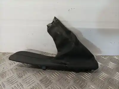 Peça sobressalente para automóvel em segunda mão ACABAMENTO DO FREIO DE MÃO por BMW 1 (E87) 118 D Referências OEM IAM   