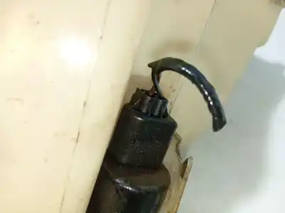 Piesă de schimb auto la mâna a doua vas rezervor lichid parbriz pentru bmw 3 (e46) 320 d referințe oem iam 61667007970  616783628089