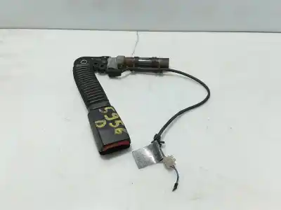 Pezzo di ricambio per auto di seconda mano GANCIO CINTURA ANTERIORE DESTRO per BMW 3 (E46) 320 D Riferimenti OEM IAM 8257788  