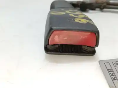 Pezzo di ricambio per auto di seconda mano gancio cintura anteriore destro per bmw 3 (e46) 320 d riferimenti oem iam 8257788 563067417c 257788