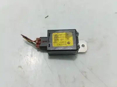 Pezzo di ricambio per auto di seconda mano RELÈ per SUBARU FORESTER S10 (SF) 2.0 CAT Riferimenti OEM IAM 83023FC010  