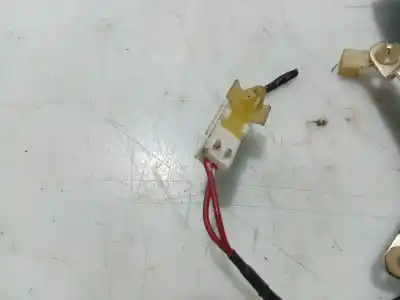 Second-hand car spare part trunk lock for daewoo lacetti fastback (klan) 1.4 oem iam references 96349669  