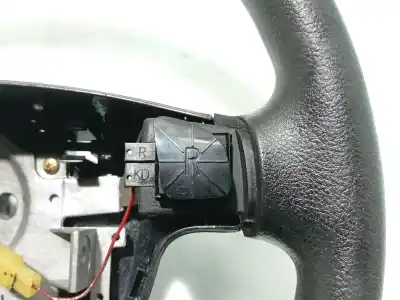 Peça sobressalente para automóvel em segunda mão volante por daewoo lacetti fastback (klan) 1.4 referências oem iam 96837667 pc02ba4001 9348223