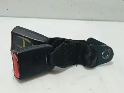 Pezzo di ricambio per auto di seconda mano GANCIO CINTURA POSTERIORE SINISTRO per CITROEN C15 RANCHERA FAMILIAR 1.8 D Riferimenti OEM IAM 9681958880  