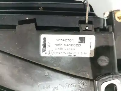 Автозапчасти б/у правая фара за seat leon (1m1) 1.6 16 v ссылки oem iam 1m1941016  