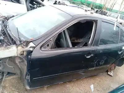 Peça sobressalente para automóvel em segunda mão porta da frente esquerda por seat leon (1m1) 1.6 16 v referências oem iam 1m0831055n