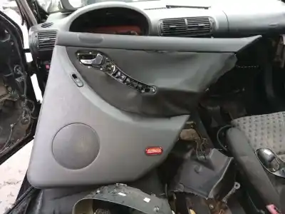 İkinci el araba yedek parçası ARKA SAG KAPI KAPLAMASI için SEAT LEON (1M1) 1.6 16 V OEM IAM referansları 6240GPTD  