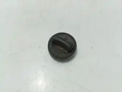 Piesă de schimb auto la mâna a doua CAPAC DE COMBUSTIBIL pentru MERCEDES-BENZ CLASE C (W202) C 250 D (202.125) Referințe OEM IAM 1404700005  