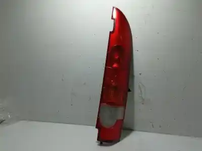 İkinci el araba yedek parçası SAG KUYRUK LAMBASI için RENAULT KANGOO EXPRESS (FC0/1_) D 65 1.9 (FC0E, FC02, FC0J, FC0N) OEM IAM referansları 8200150625  