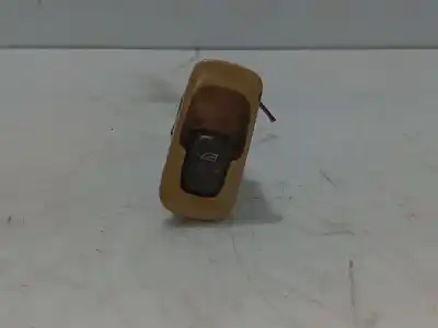 Pièce détachée automobile d'occasion COMMANDE DE LÈVE VITRE ARRIÈRE GAUCHE pour VOLVO S80 I (184) 2.4 D Références OEM IAM 9479903  