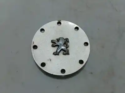 Pezzo di ricambio per auto di seconda mano COPRIMOZZI per PEUGEOT 807 (EB_) 2.2 HDi Riferimenti OEM IAM 1484515077  