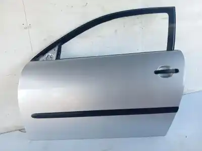 Pezzo di ricambio per auto di seconda mano PORTA ANTERIORE SINISTRA per SEAT IBIZA III (6L1) 1.4 16V Riferimenti OEM IAM 6L3831055R  