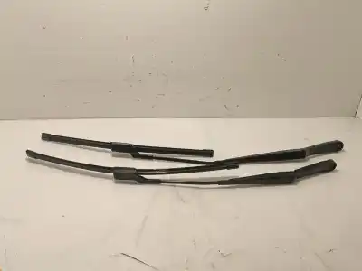 Pezzo di ricambio per auto di seconda mano BRACCIO TERGICRISTALLO ANTERIORE SINISTRO per SEAT IBIZA III (6L1) 1.4 16V Riferimenti OEM IAM 6L1955409C  