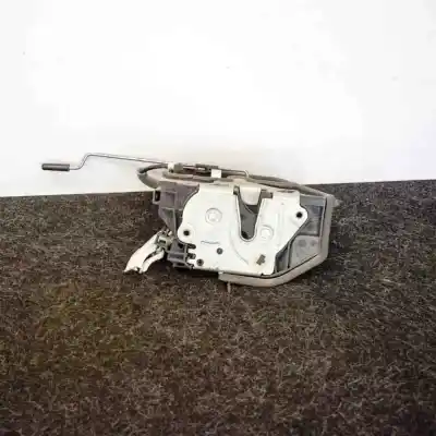 Second-hand car spare part FRONT RIGHT DOOR LOCK for BMW 5 E60  OEM IAM references 7202146  