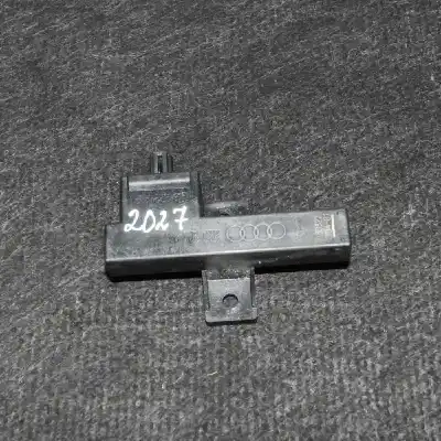 Pièce détachée automobile d'occasion ANTENNE pour AUDI Q5 (8RB)  Références OEM IAM 8K0907247  