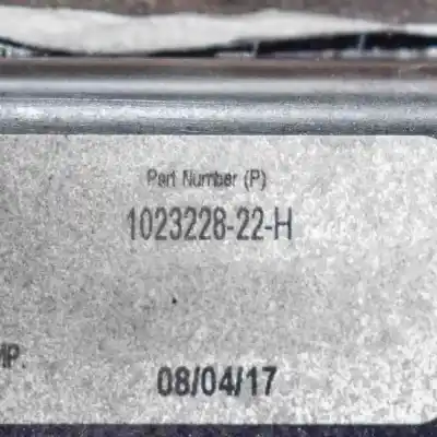 Second-hand car spare part glove compartment for tesla model s (2012-..) sedan oem iam references 1023228-22-h  