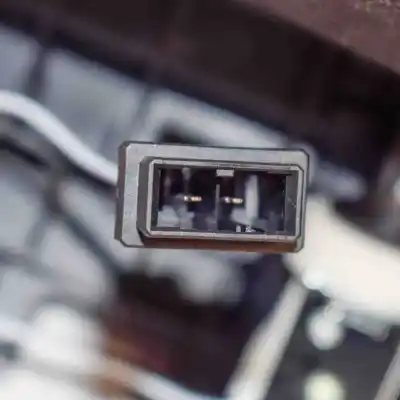 Second-hand car spare part glove compartment for tesla model s (2012-..) sedan oem iam references 1023228-22-h  