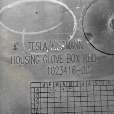 Second-hand car spare part glove compartment for tesla model s (2012-..) hatchback oem iam references 1023416-00  