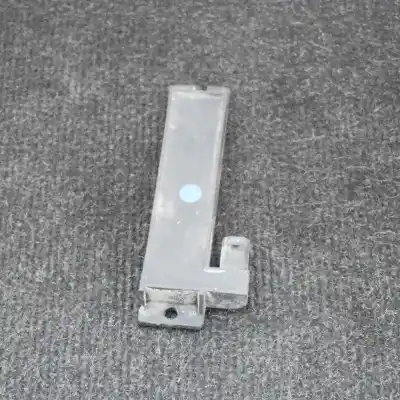 Second-hand car spare part antenna for tesla model x (2013-..) hatchback oem iam references 1043129-00-b  
