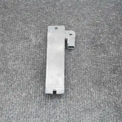 Second-hand car spare part antenna for tesla model x (2013-..) hatchback oem iam references 1043129-00-b  