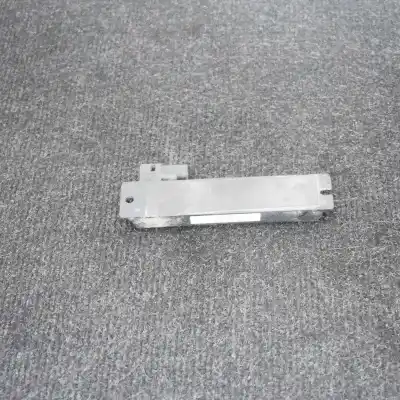 Second-hand car spare part antenna for tesla model x (2013-..) hatchback oem iam references 1043129-00-b  