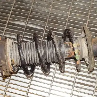 Pezzo di ricambio per auto di seconda mano ammortizzatore anteriore sinistro per volkswagen passat variant b7 365 (2010-2014) estate riferimenti oem iam 3c0413031at  