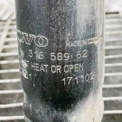 Автозапчастина б/у правий задній амортизатор для volvo v40 hatchback (2012-2019) посилання на oem iam 31658962,8v61-18159-ab  