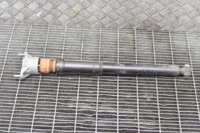 Pezzo di ricambio per auto di seconda mano AMMORTIZZATORE POSTERIORE DESTRO per MERCEDES-BENZ CLA COUPE C117  Riferimenti OEM IAM A2463240307,A2043260598,A1763201531  