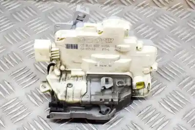 Pièce détachée automobile d'occasion SERRURE DE PORTE AVANT GAUCHE pour PORSCHE CAYENNE 92A  Références OEM IAM 8J1837015A  