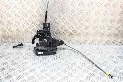 Recambio de automóvil de segunda mano de CERRADURA PUERTA DELANTERA DERECHA para MERCEDES C W205  referencias OEM IAM A0997201800  