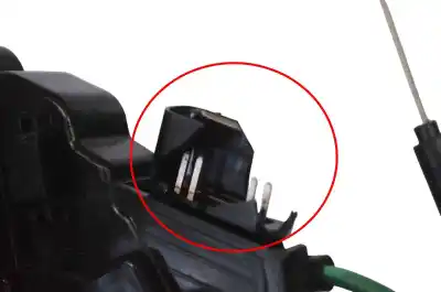 Second-hand car spare part left front door lock for ssangyong tivoli (2015-..) off-road oem iam references 71210-35000  