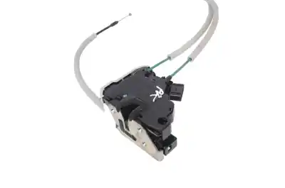 Second-hand car spare part left front door lock for ssangyong tivoli (2015-..) off-road oem iam references 71210-35000  