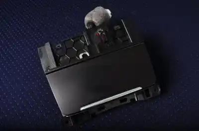 Piesă de schimb auto la mâna a doua SCRUSIERA pentru AUDI A5 8T3  Referințe OEM IAM 8K0857951  