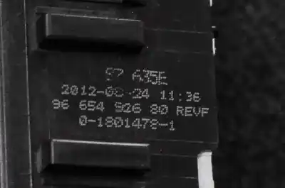 Second-hand car spare part fuse box unit for citroen c4 ii b7 (2009-..) hatchback oem iam references 9665492680  