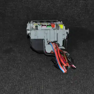 Автозапчасти б/у БЛОК РЕЛЕ/ПРЕДОХРАНИТЕЛЕЙ за OPEL ASTRA J  ссылки OEM IAM 13222786  