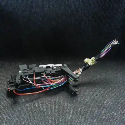 Pezzo di ricambio per auto di seconda mano scatola relè/fusibili per volvo xc60 (2008-2017) riferimenti oem iam 13800159hwb  