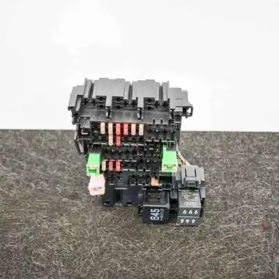 Second-hand car spare part fuse box unit for seat leon 5f1 (2012-2021) oem iam references 5q0937615c  